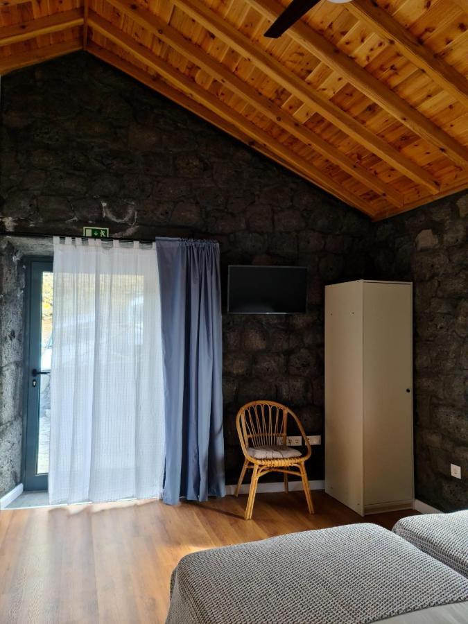 Quinta Do Caminho Da Igreja Ter-Casas De Campo Velas Luaran gambar