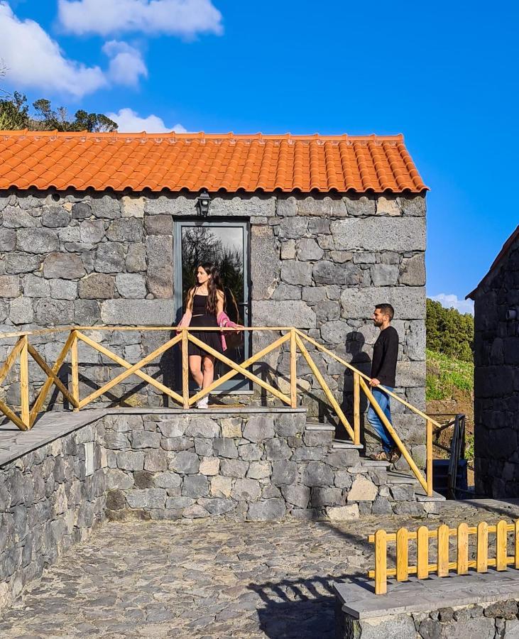 Quinta Do Caminho Da Igreja Ter-Casas De Campo Velas Luaran gambar